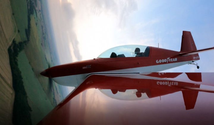Illustration 15 of 20 from LNVÚ report SKA2023006: Event aircraft Extra 300LC (OM-KPX) at LKPN (Podhořany)