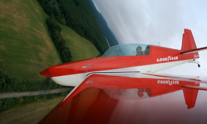 Illustration 18 of 20 from LNVÚ report SKA2023006: Event aircraft Extra 300LC (OM-KPX) at LKPN (Podhořany)