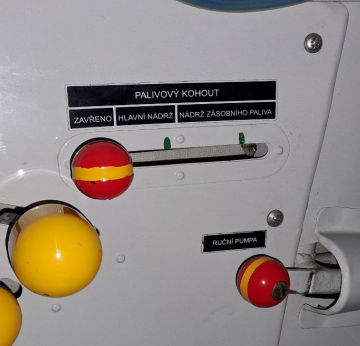Illustration 1 of 5 from LNVÚ report SKA2023003: Event aircraft Zlín 226MS (OM-MPY) at KOTE (šová)