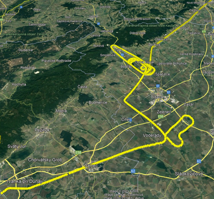Illustration 2 of 21 from LNVÚ report SKA2023001: Event aircraft OK-ZZK (DA-42) at TREN (čianske Stankovce)