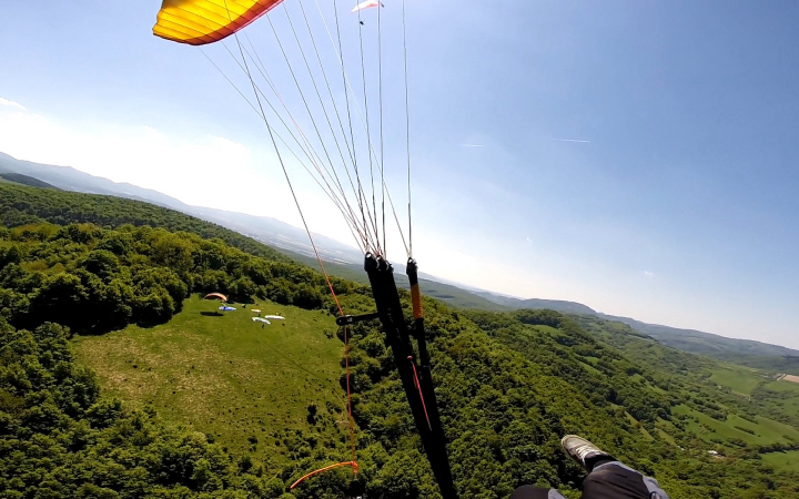 Ilustrace 1 z 2 ze zprávy LNVÚ SKA2022010: Událost lietadlá TRIPLE SEVEN GLIDERS - ROOK 3 (OM-L301) na HORN (á Súča)