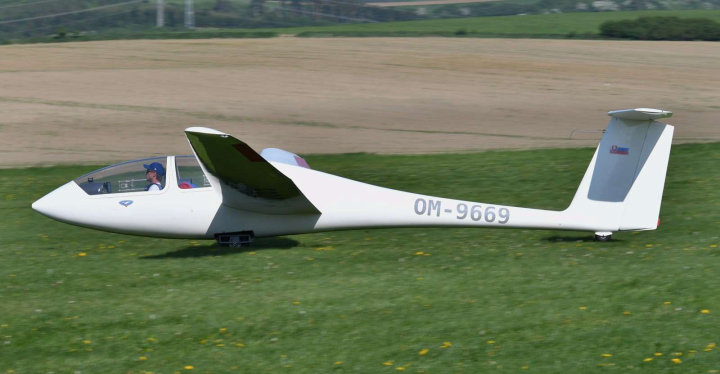 Illustration 1 of 2 from LNVÚ report SKS2021004: Event aircraft (OM-9669)