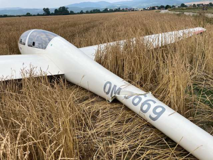 Illustration 2 of 2 from LNVÚ report SKS2021004: Event aircraft (OM-9669)