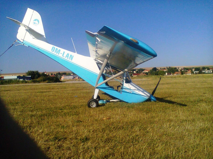 Illustration 2 of 5 from LNVÚ report SKS2013006: Event aircraft (OM-LAN)