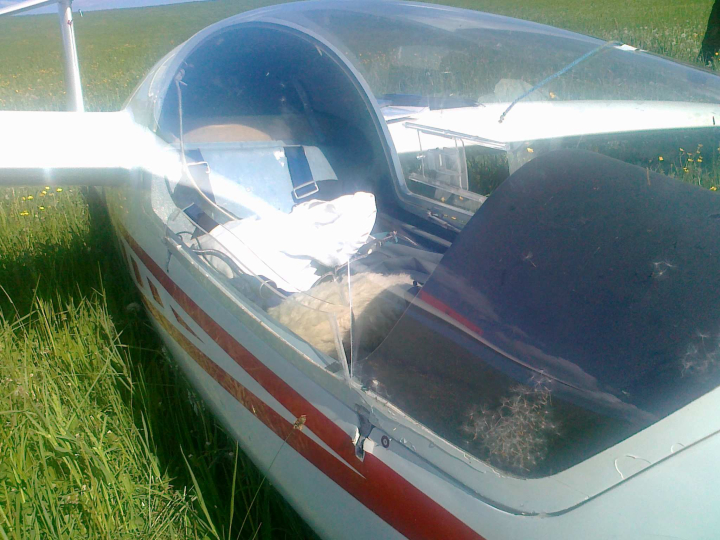 Ilustrace 1 z 3 ze zprávy LNVÚ SKA2012007: Událost lietadlá (OK-8918)