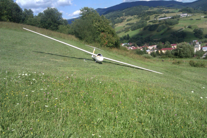 Illustration 1 of 1 from LNVÚ report SKA2012013: Event aircraft (OM-7274)