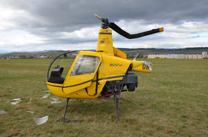 Illustration 2 of 5 from LNVÚ report SKA2012020: Event aircraft (OM-BRH)