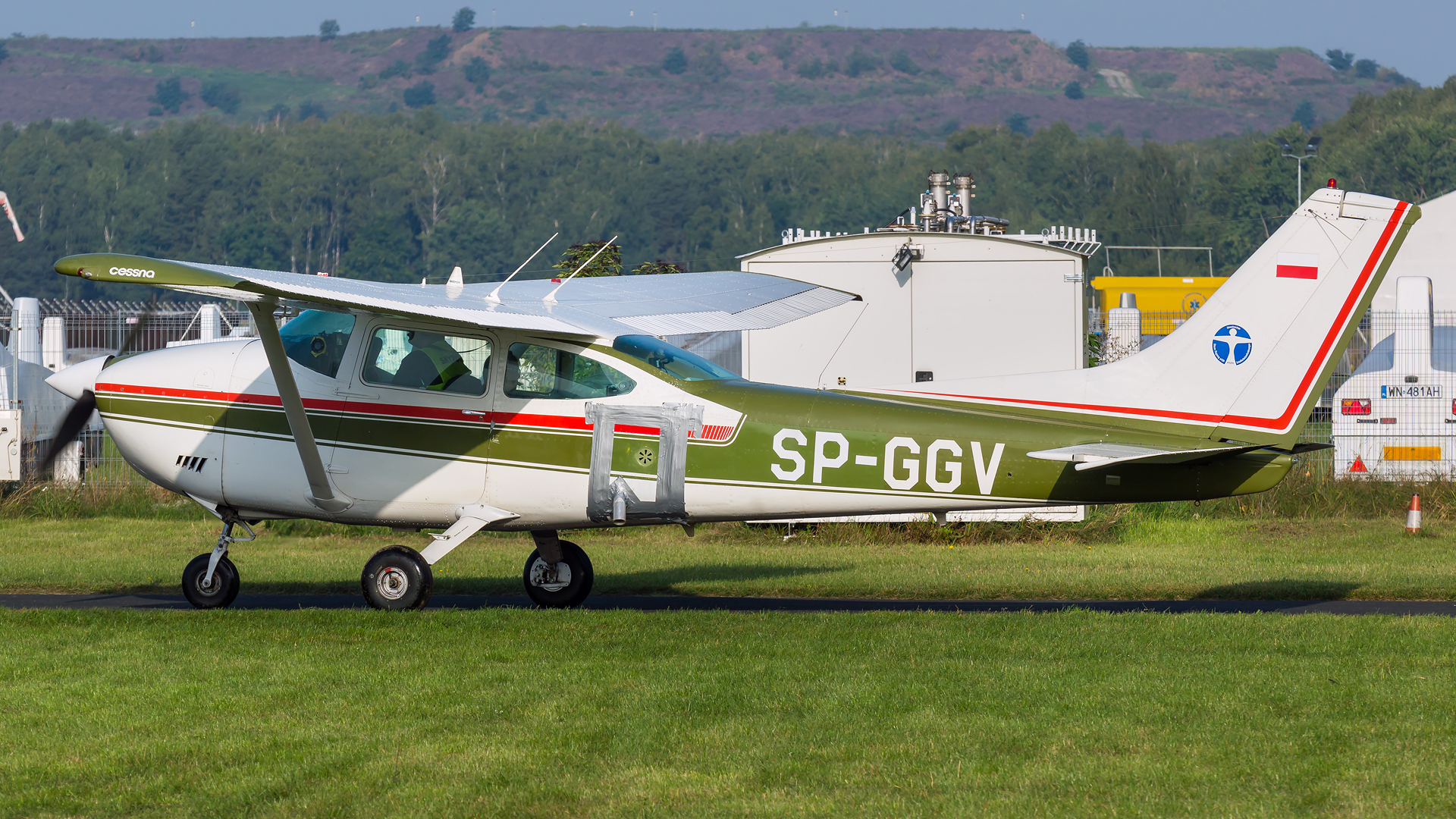 Cessna 182