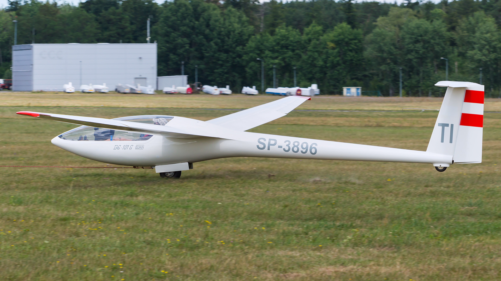 Glaser-dirks DG-100