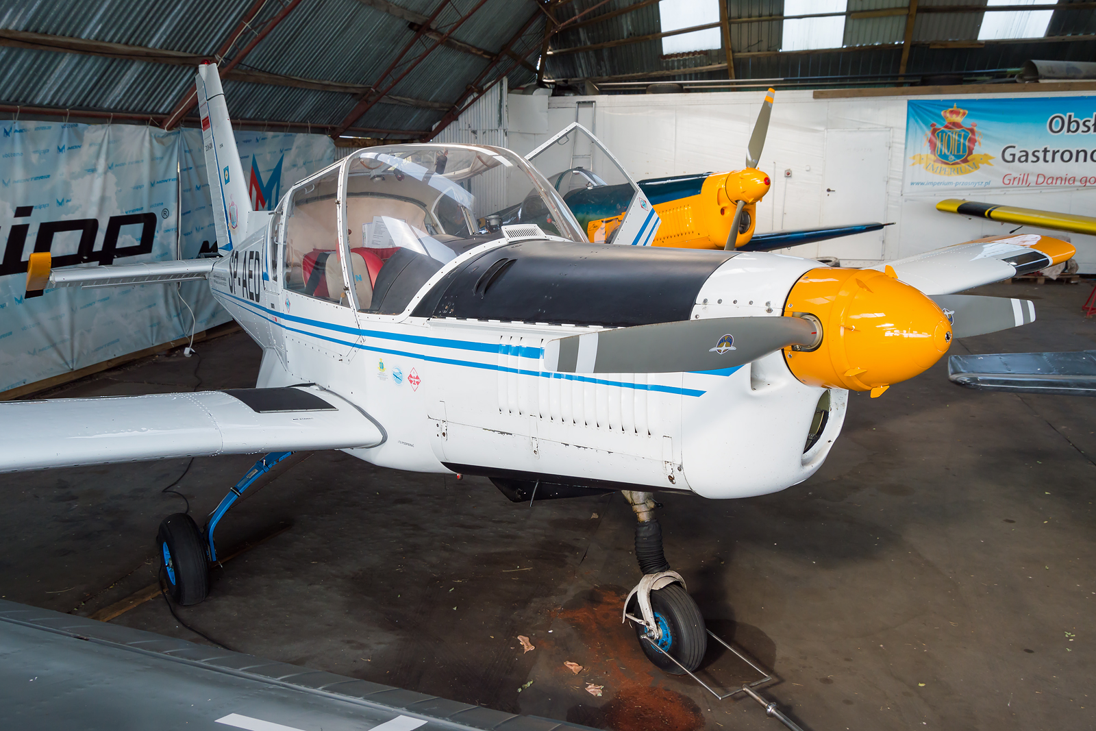 ZLIN Z-42