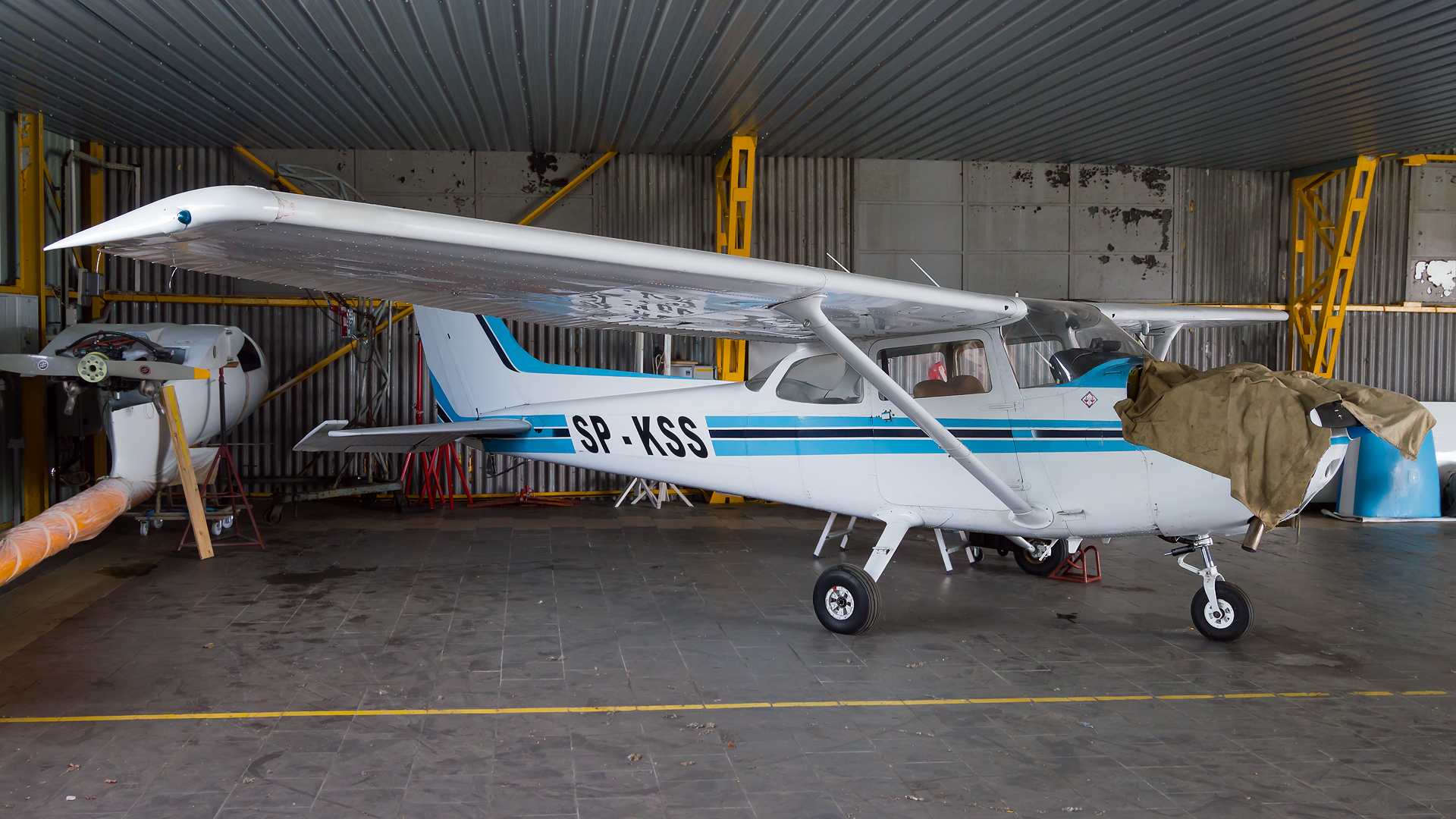 Cessna F172H